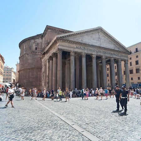 ローマAccogliente Casa Al Pantheonアパートメント エクステリア 写真